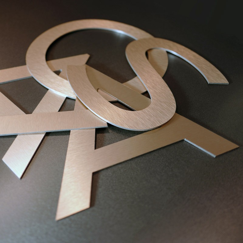 Découpe de lettres alu brossé cuivre Découpe de lettres alu brossé cuivre