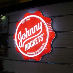 Johnny-Rockets-boitier-lumineux