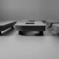 Lettre PVC noir 19mm